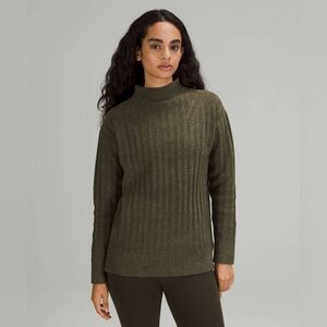 Lululemon Twin Rib Turtleneck Sweater Heathered Dark Olive size 8